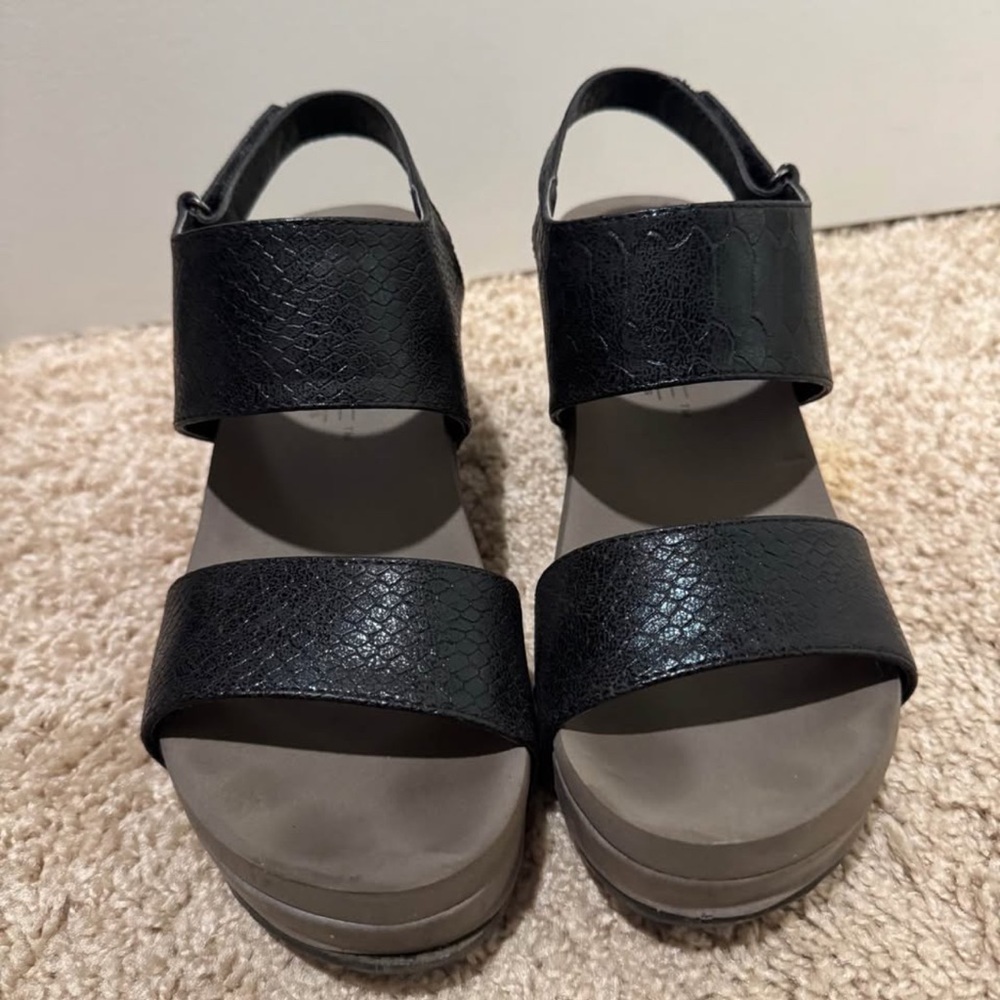 Corky Wedges Bundle - 3 Pairs Total (Size 7) - Picture 6 of 6